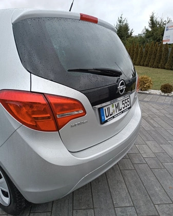 Opel Meriva cena 23900 przebieg: 143000, rok produkcji 2011 z Białobrzegi małe 172